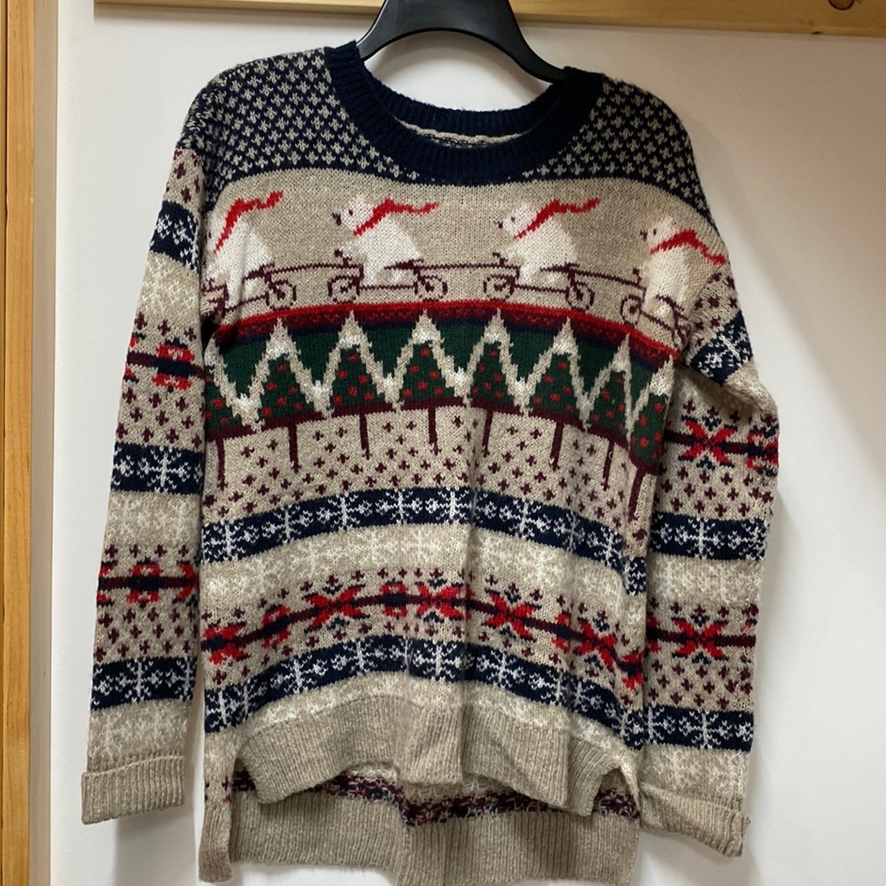 Crew neck winter sweater